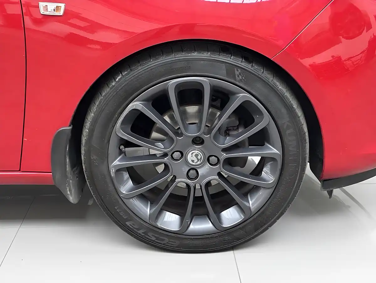 Used 2015 Vauxhall Adam Glam Red With Black Roof - Interior and Exterior details 9