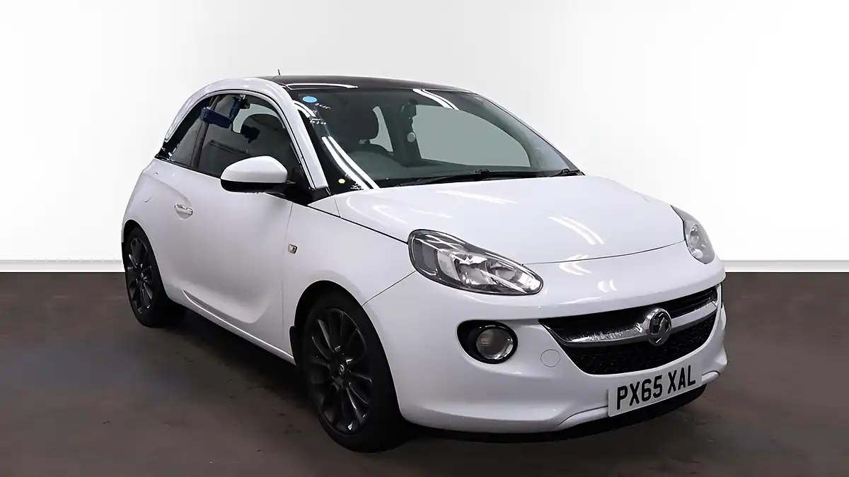 Used 2015 Vauxhall Adam Glam White - Front View