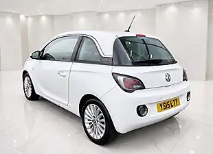 Used 2015 Vauxhall Adam Glam White - Interior and Exterior details 5