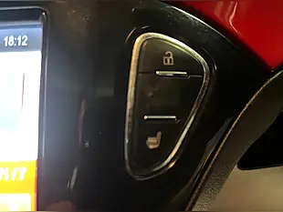 Used 2015 Vauxhall Adam Glam White - Interior and Exterior details 15
