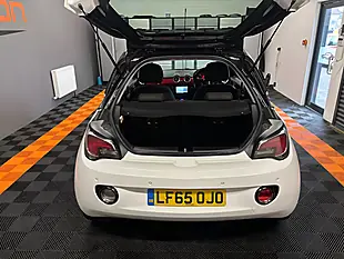 Used 2015 Vauxhall Adam Glam White - Interior and Exterior details 17