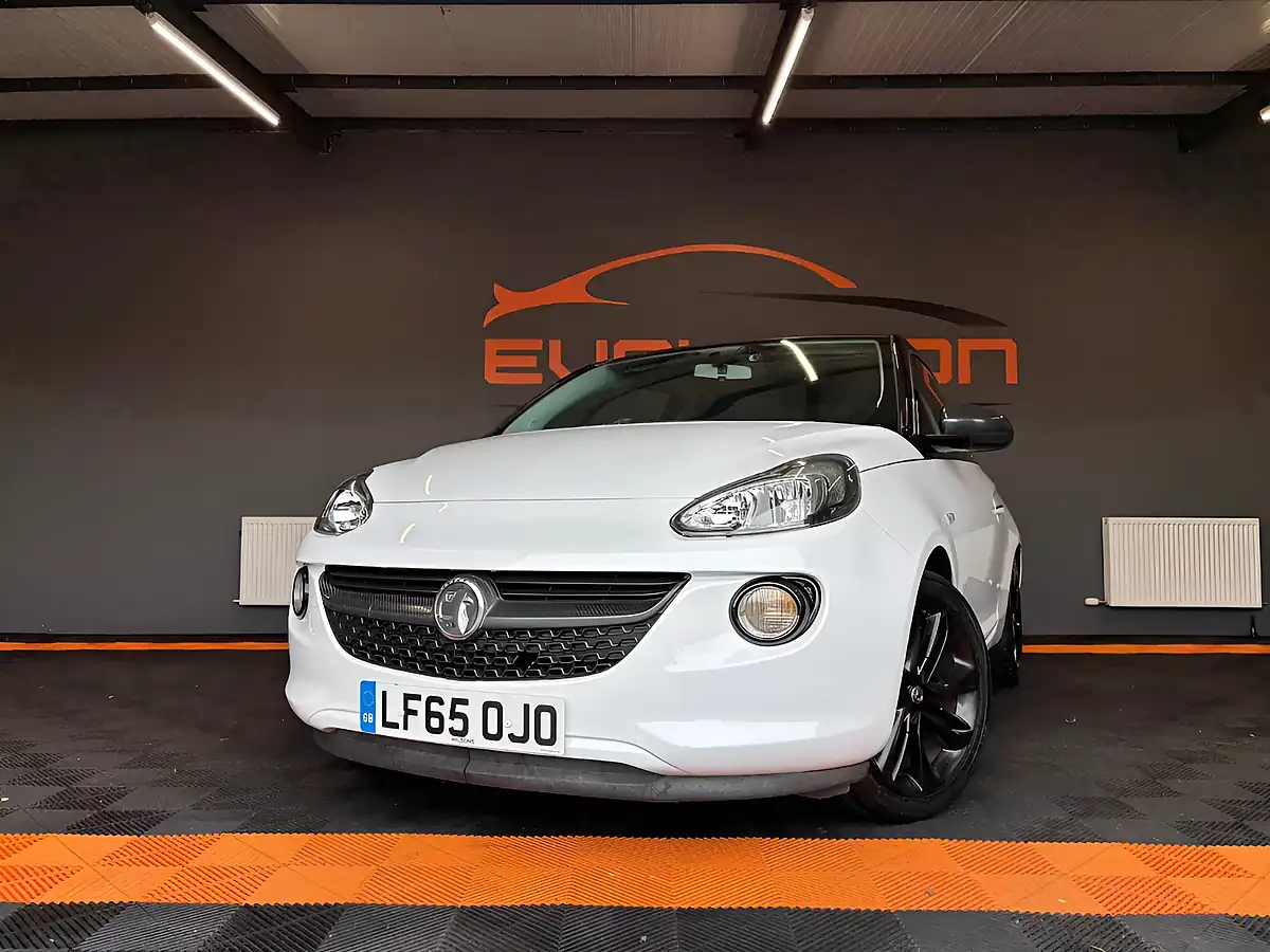 Used 2015 Vauxhall Adam Glam White - Interior and Exterior details 2