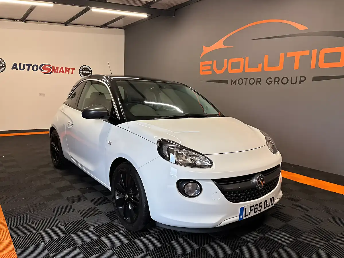 Used 2015 Vauxhall Adam Glam White - Interior and Exterior details 8