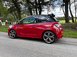Used 2015 Vauxhall Adam Grand Slam Red - Interior and Exterior details 16