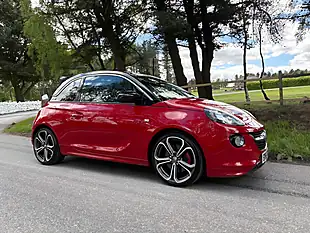 Used 2015 Vauxhall Adam Grand Slam Red - Interior and Exterior details 2