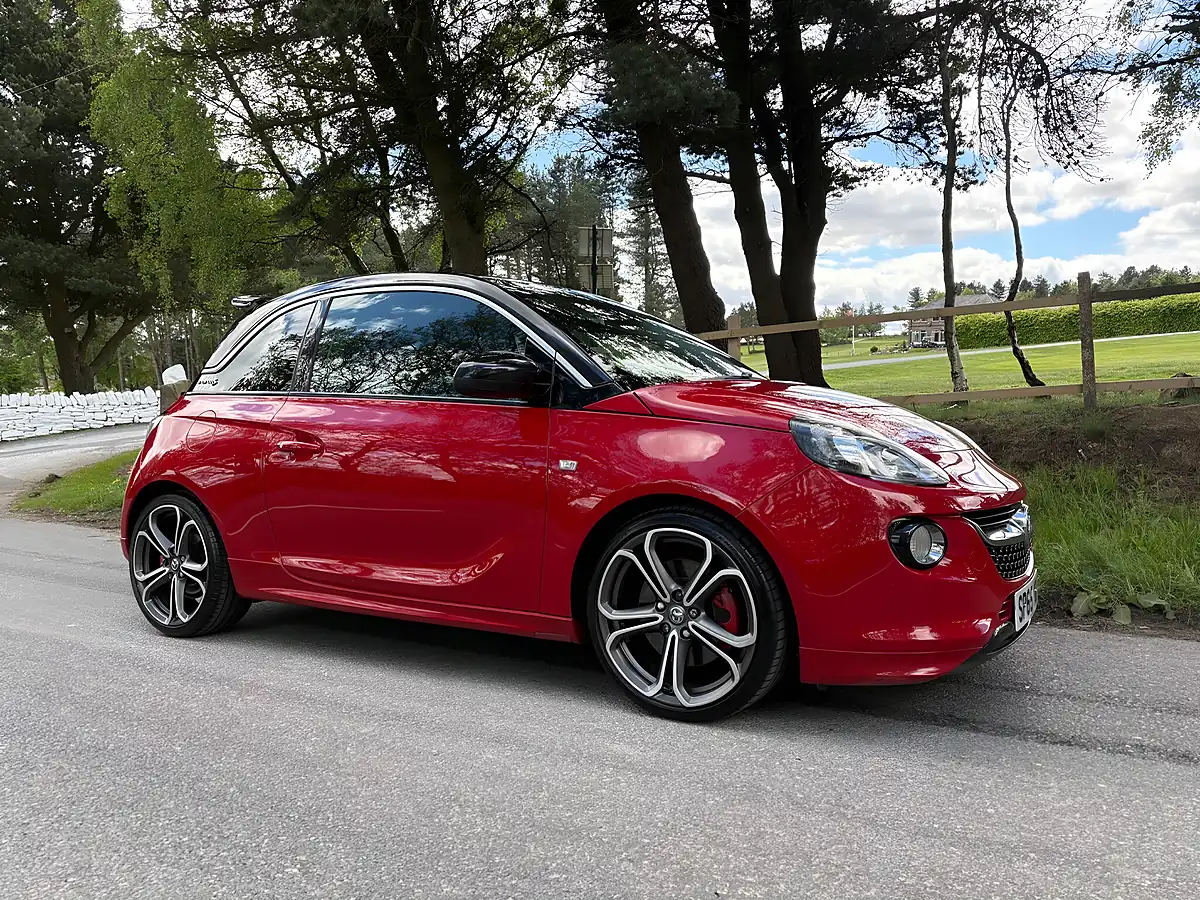 Used 2015 Vauxhall Adam Grand Slam Red - Interior and Exterior details 2
