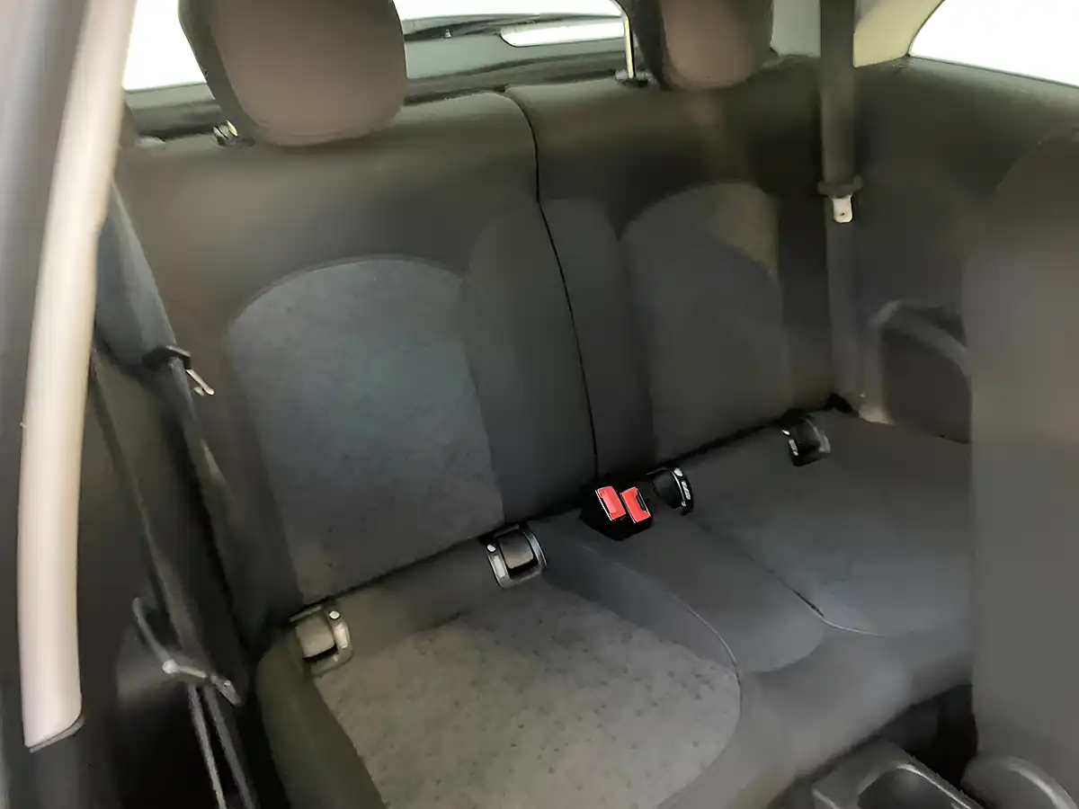 Used 2015 Vauxhall Adam Jam Blue - Interior and Exterior details 19