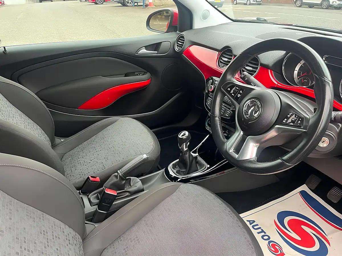 Used 2015 Vauxhall Adam Jam Red - Interior and Exterior details 10
