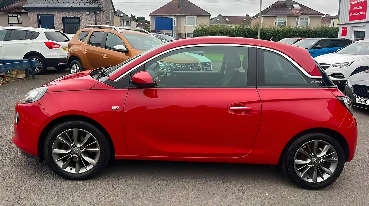 Used 2015 Vauxhall Adam Jam Red - Interior and Exterior details 9