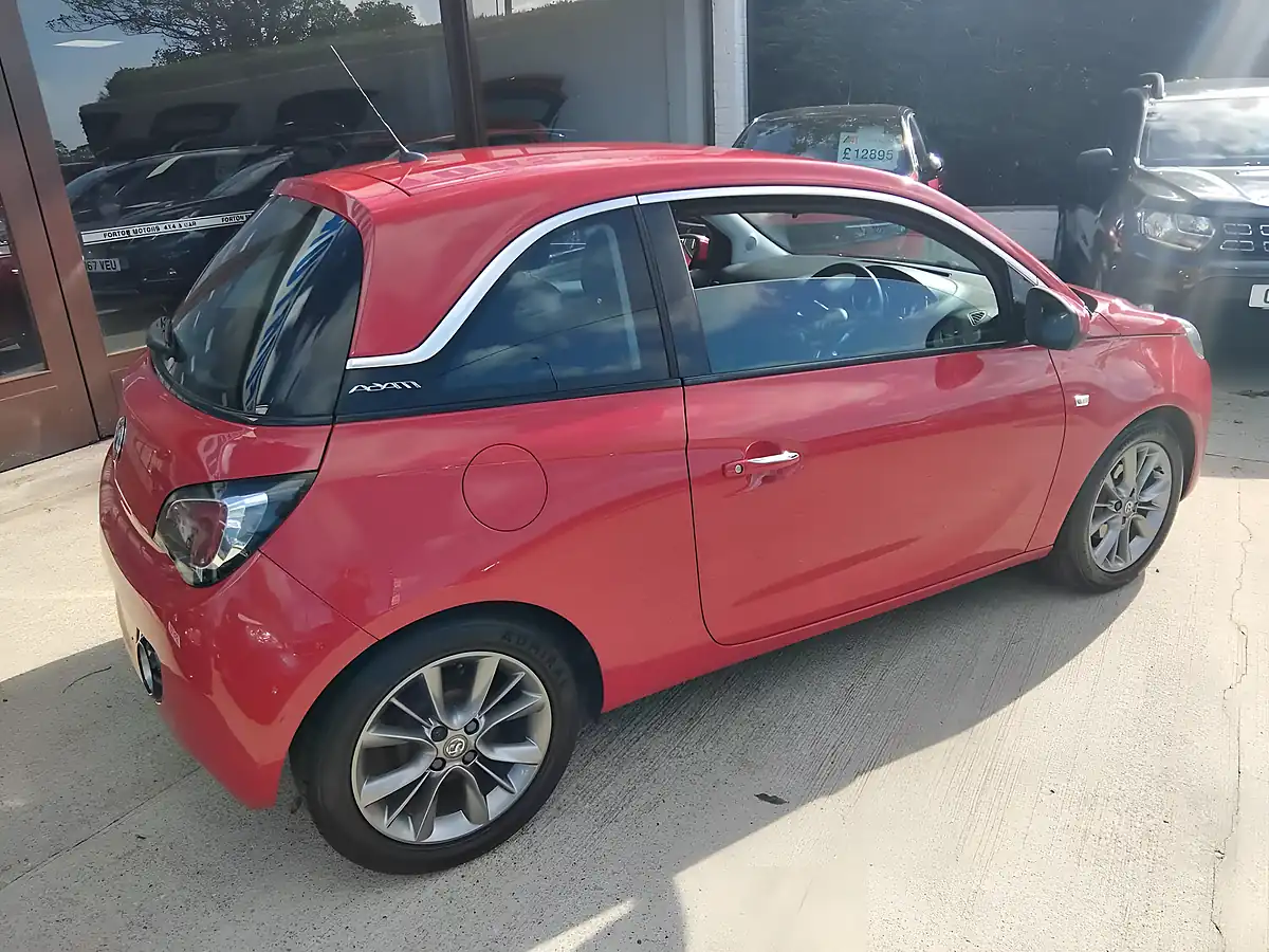 Used 2015 Vauxhall Adam Jam Red - Interior and Exterior details 10