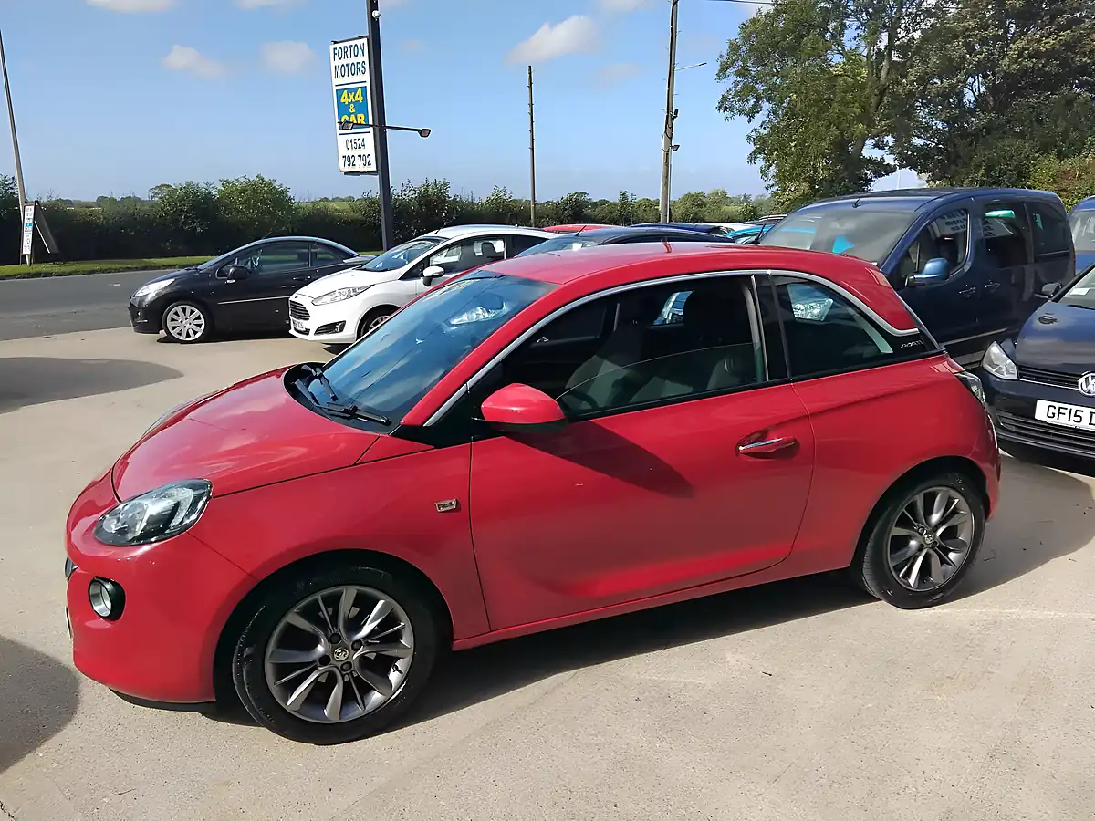 Used 2015 Vauxhall Adam Jam Red - Interior and Exterior details 8