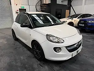 Used 2015 Vauxhall Adam Jam White - Interior and Exterior details 5