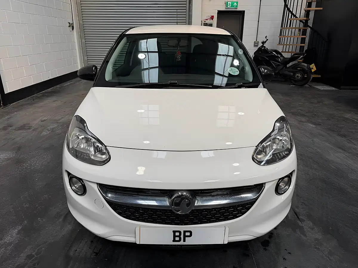 Used 2015 Vauxhall Adam Jam White - Interior and Exterior details 6