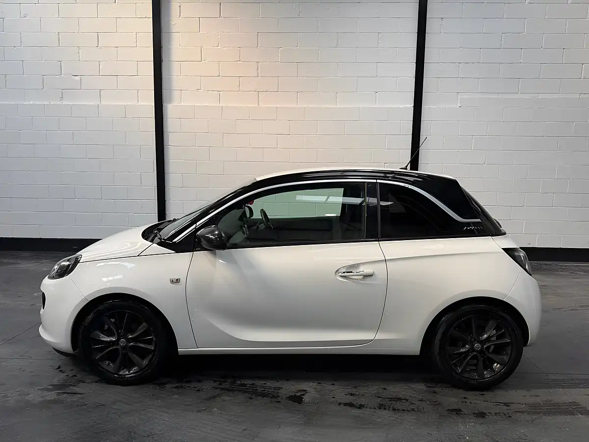 Used 2015 Vauxhall Adam Jam White - Interior and Exterior details 8