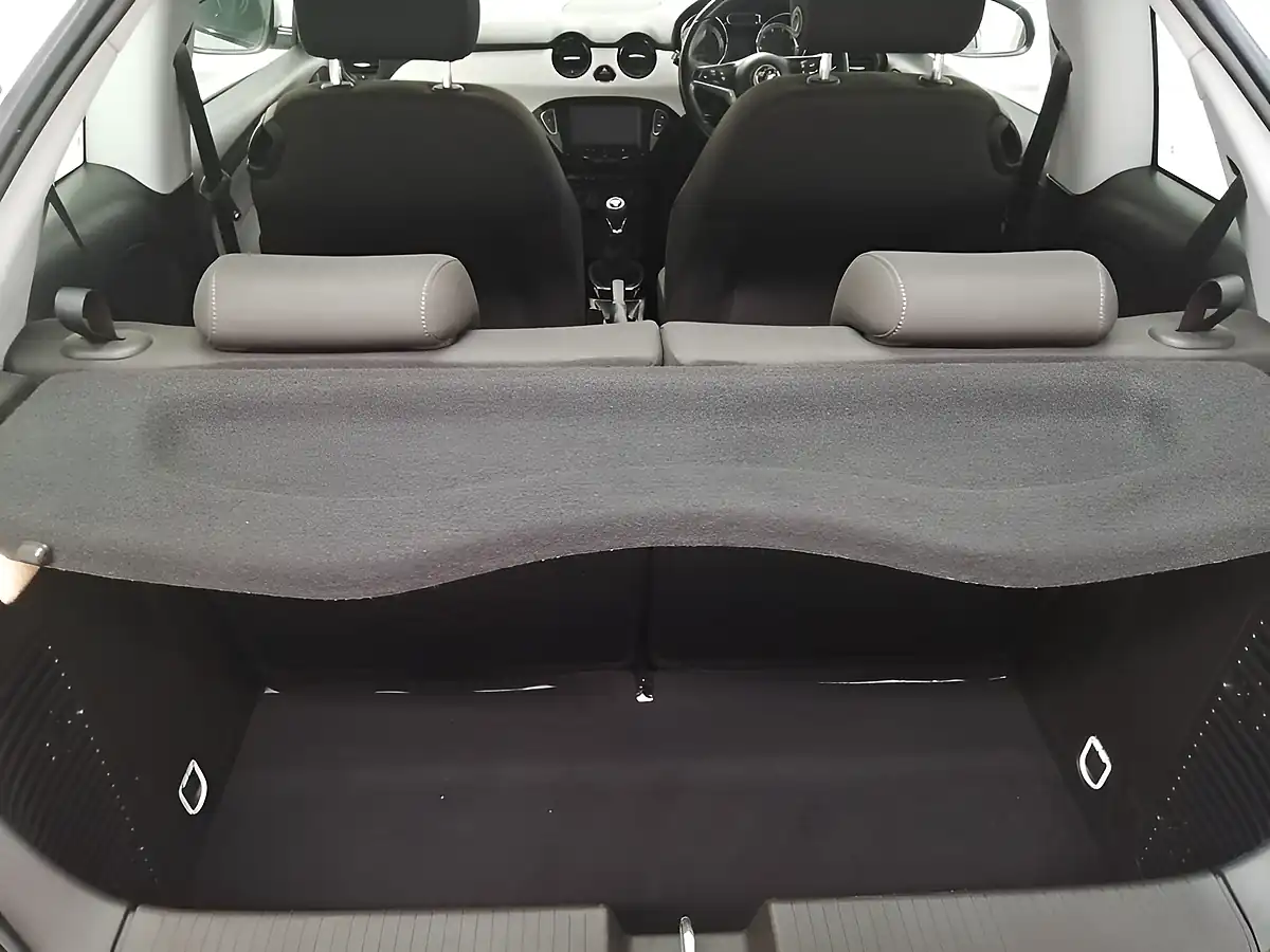 Used 2015 Vauxhall Adam Jam White - Interior and Exterior details 15