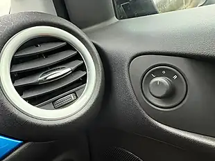 Used 2015 Vauxhall Adam Rocks Air Blue - Interior and Exterior details 18