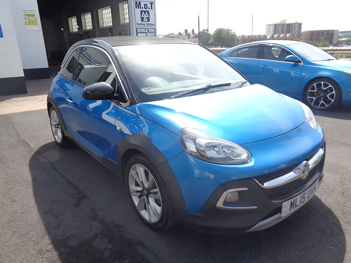 Used 2015 Vauxhall Adam Rocks Air - Interior and Exterior details 2