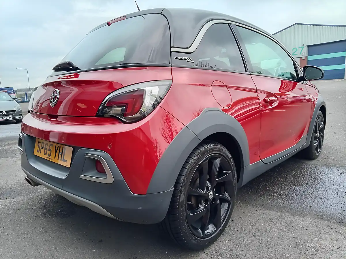 Used 2015 Vauxhall Adam Rocks Air Red - Interior and Exterior details 7