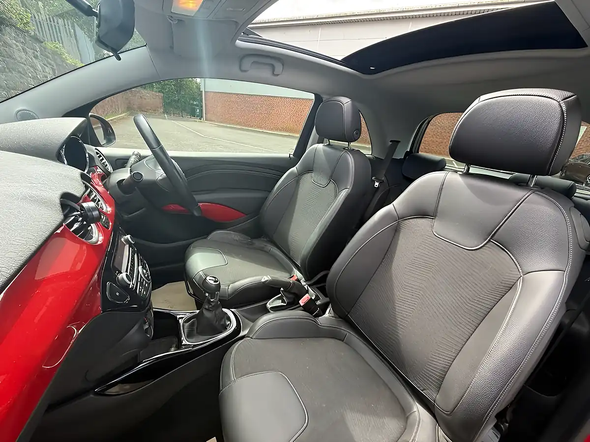 Used 2015 Vauxhall Adam Rocks Air Red - Interior and Exterior details 15