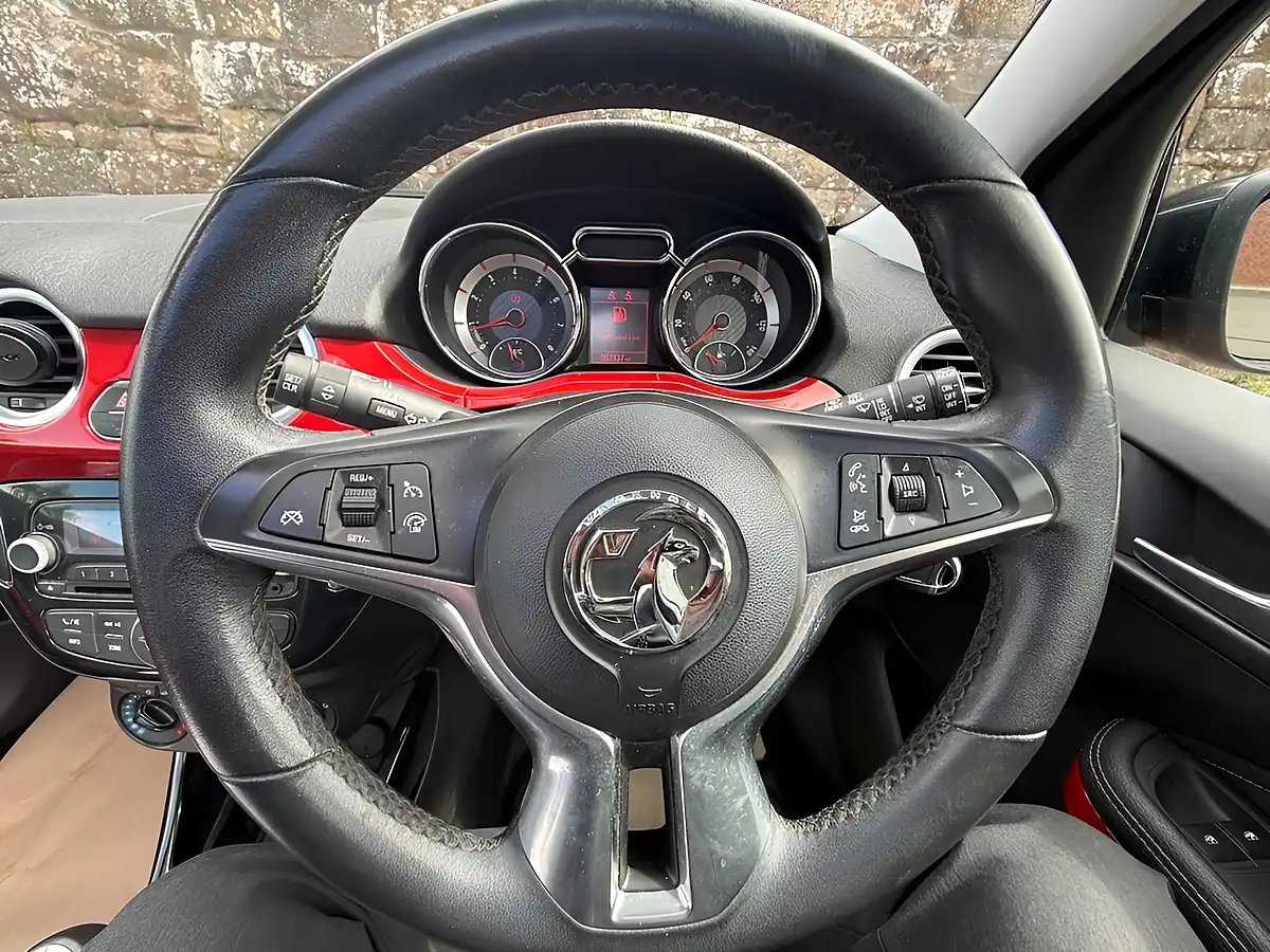 Used 2015 Vauxhall Adam Rocks Air Red - Interior and Exterior details 18
