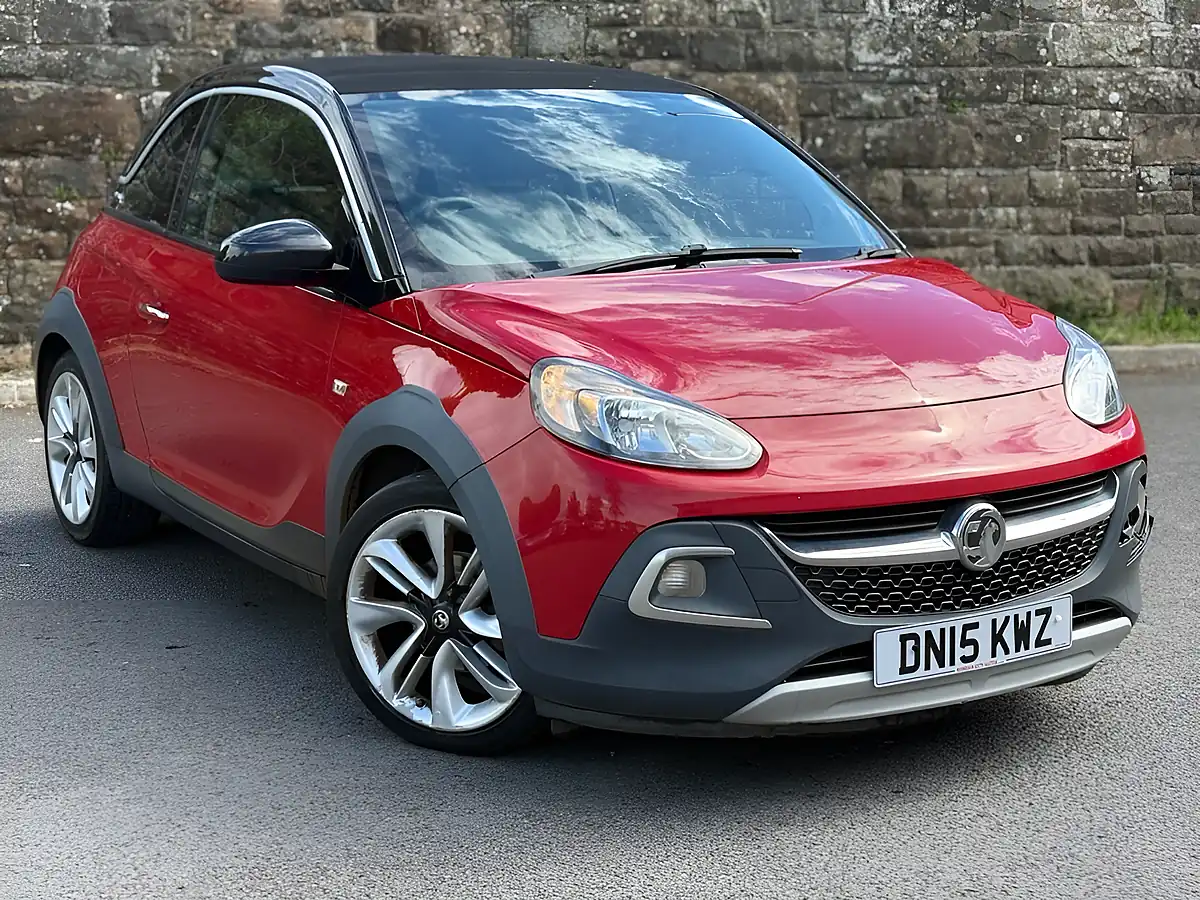Used 2015 Vauxhall Adam Rocks Air Red - Interior and Exterior details 3
