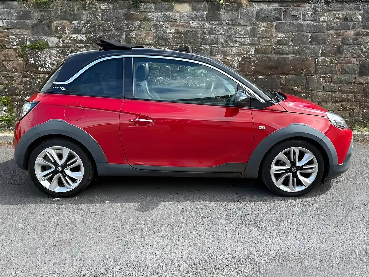Used 2015 Vauxhall Adam Rocks Air Red - Interior and Exterior details 6