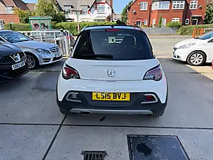 Used 2015 Vauxhall Adam Rocks Air White - Interior and Exterior details 4