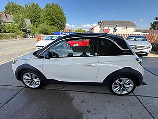 Used 2015 Vauxhall Adam Rocks Air White - Interior and Exterior details 6