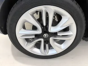 Used 2015 Vauxhall Adam Rocks Air White - Interior and Exterior details 11