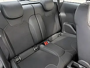Used 2015 Vauxhall Adam Rocks Air White - Interior and Exterior details 19
