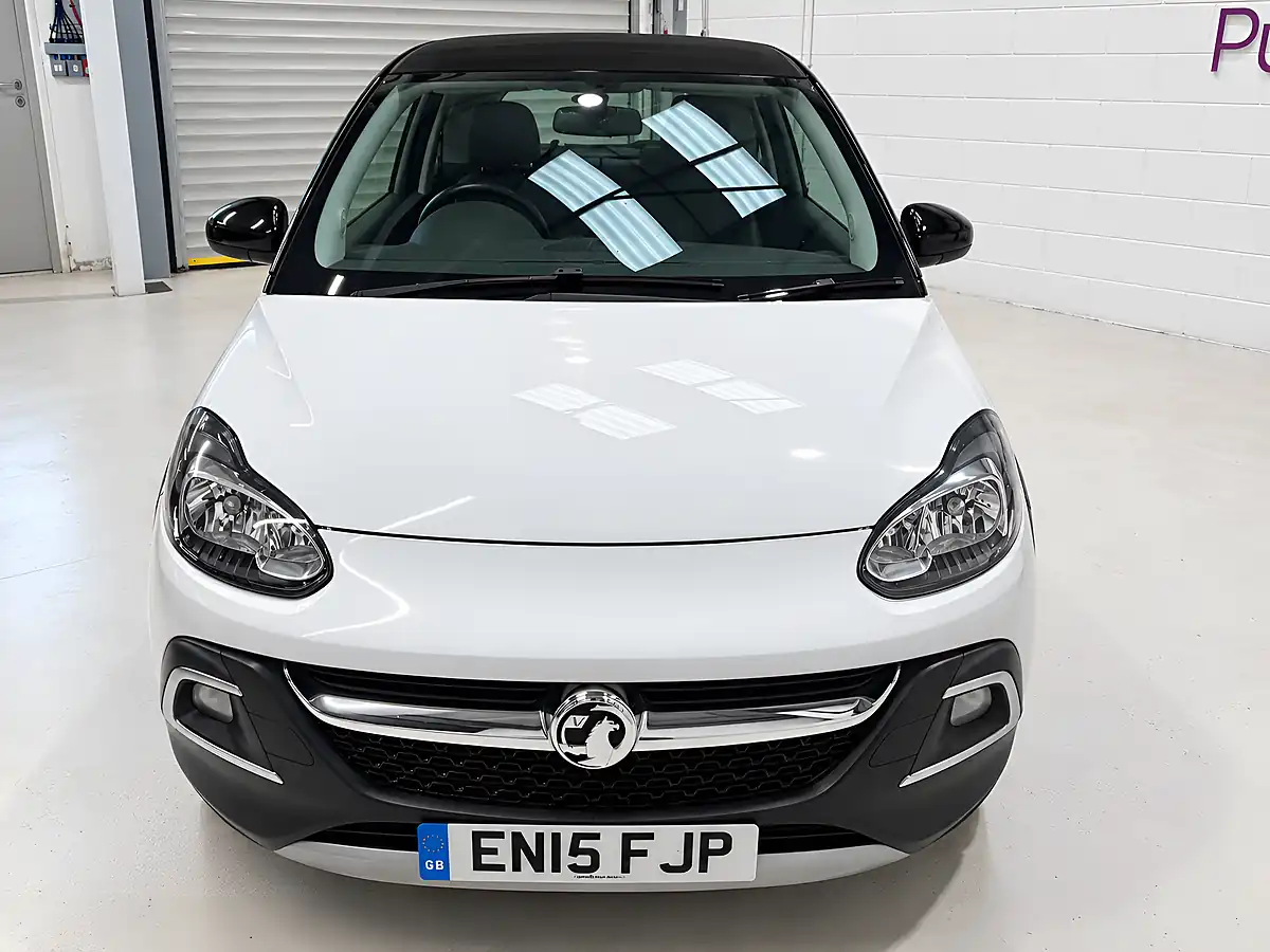 Used 2015 Vauxhall Adam Rocks Air White - Interior and Exterior details 2