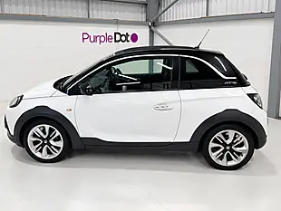 Used 2015 Vauxhall Adam Rocks Air White - Interior and Exterior details 5