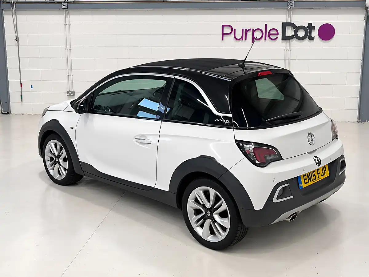 Used 2015 Vauxhall Adam Rocks Air White - Interior and Exterior details 6