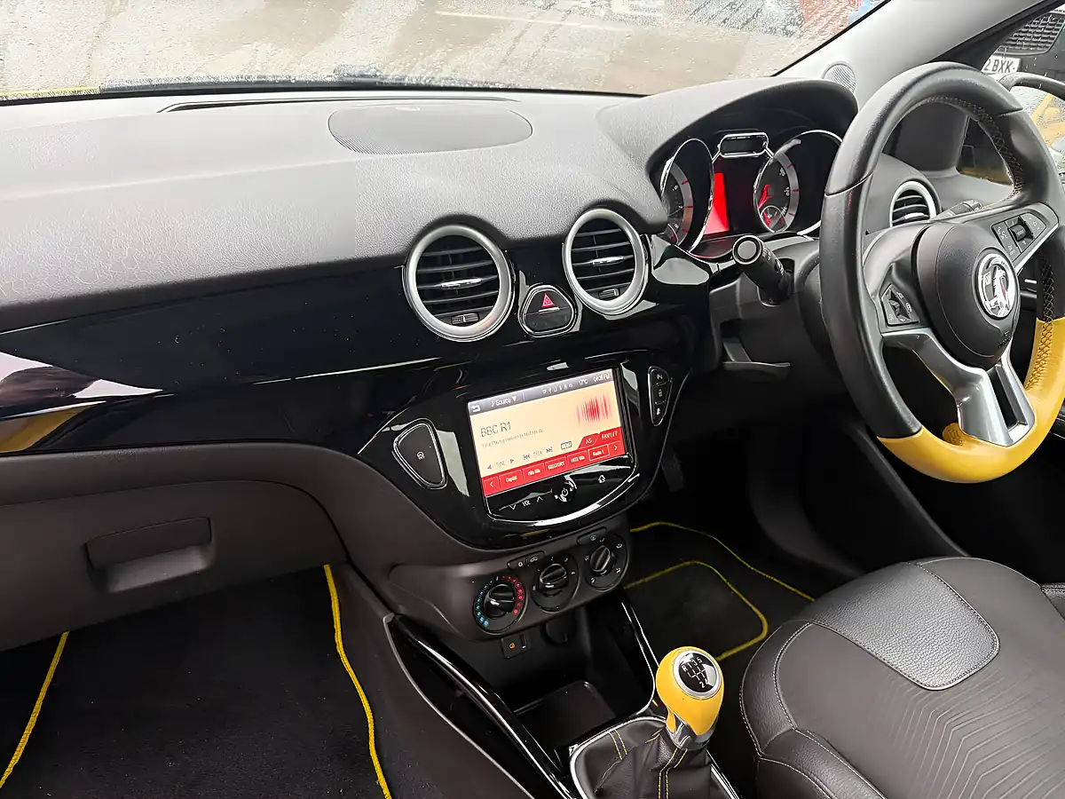 Used 2015 Vauxhall Adam Rocks Air Yellow - Interior and Exterior details 15