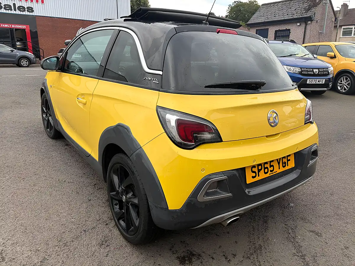 Used 2015 Vauxhall Adam Rocks Air Yellow - Interior and Exterior details 5