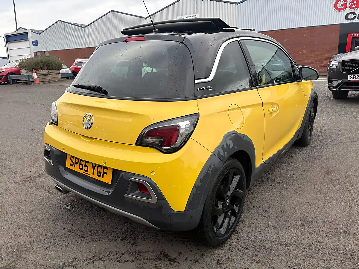Used 2015 Vauxhall Adam Rocks Air Yellow - Interior and Exterior details 7