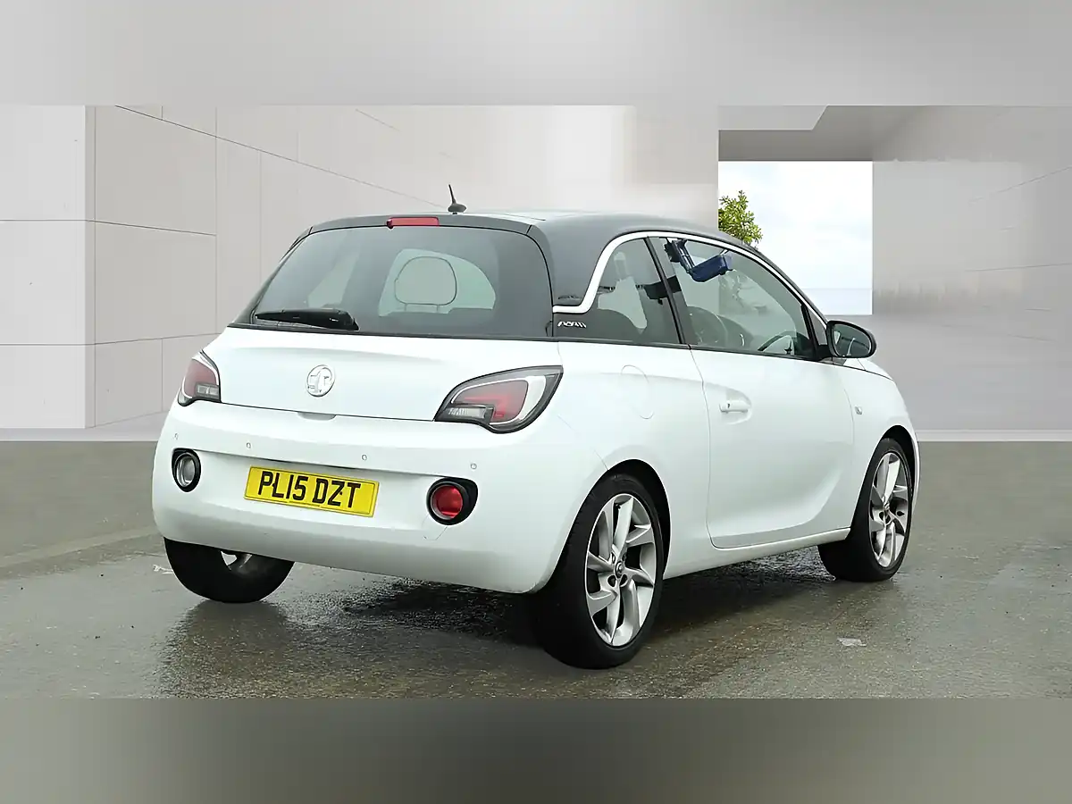 Used 2015 Vauxhall Adam Slam White - Interior and Exterior details 3