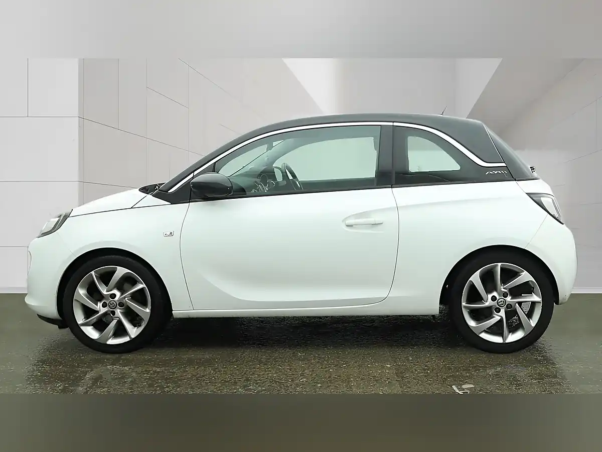 Used 2015 Vauxhall Adam Slam White - Interior and Exterior details 5