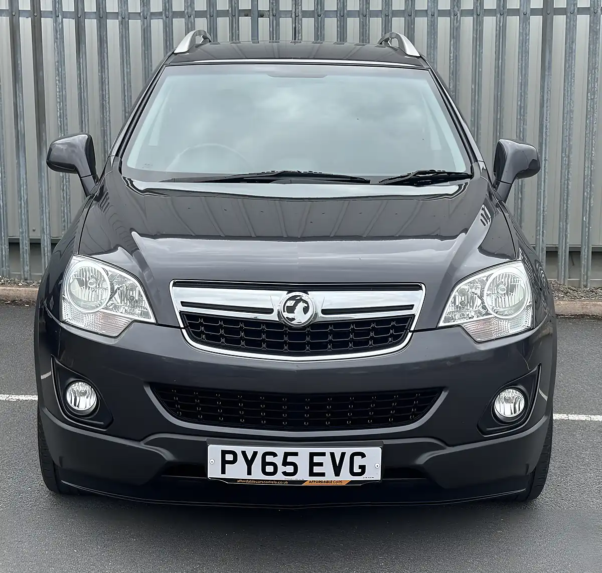 Used 2015 Vauxhall Antara Diamond Grey - Interior and Exterior details 3
