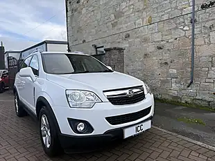 Used 2015 Vauxhall Antara Exclusiv White - Interior and Exterior details 5