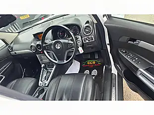 Used 2015 Vauxhall Antara Se White - Interior and Exterior details 18
