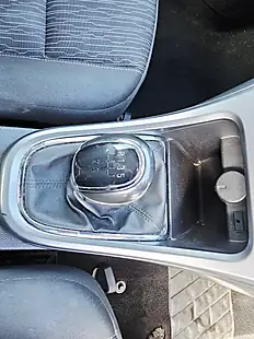 Used 2015 Vauxhall Astra Design Silver - Interior and Exterior details 11