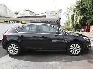 Used 2015 Vauxhall Astra Elite Black - Interior and Exterior details 3