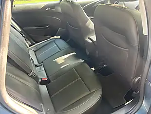 Used 2015 Vauxhall Astra Elite Blue - Interior and Exterior details 14