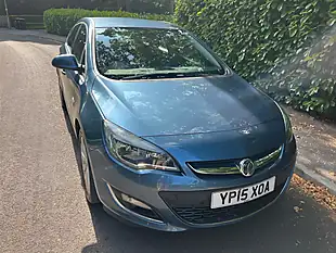 Used 2015 Vauxhall Astra Elite Blue - Interior and Exterior details 2
