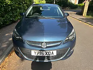 Used 2015 Vauxhall Astra Elite Blue - Interior and Exterior details 20