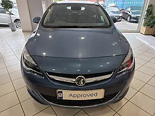 Used 2015 Vauxhall Astra Elite Blue - Interior and Exterior details 2