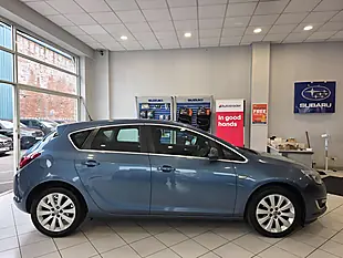 Used 2015 Vauxhall Astra Elite Blue - Interior and Exterior details 7