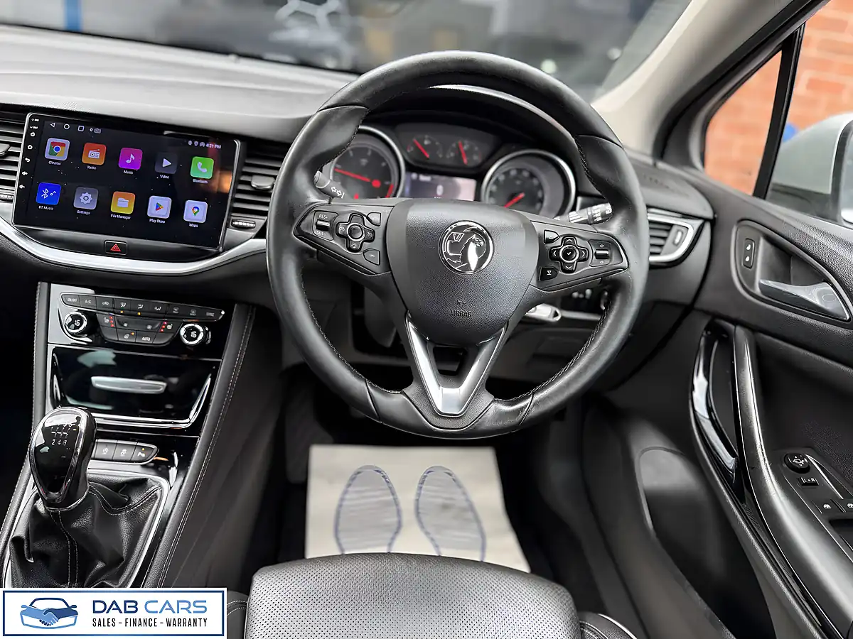 Used 2015 Vauxhall Astra Elite Nav Silver - Interior and Exterior details 20