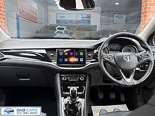Used 2015 Vauxhall Astra Elite Nav Silver - Interior and Exterior details 4